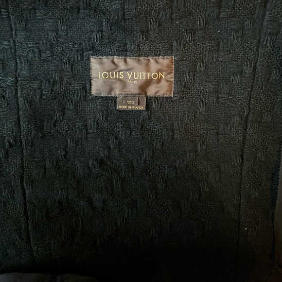 Vintage rare Louis Vuitton black wool stole or wrap with crystals and stones - Picture 4 of 5